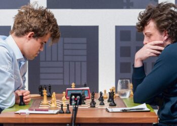 Magnus Carlsen Advocates for Esports-Style Presentation to Elevate Professional Chess
