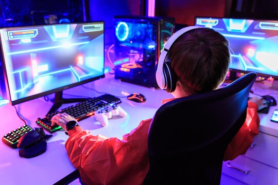 Lok Sabha Passes Online Gaming Bill 2025: Real Money Gaming Banned; Esports & Social Games Get Boost